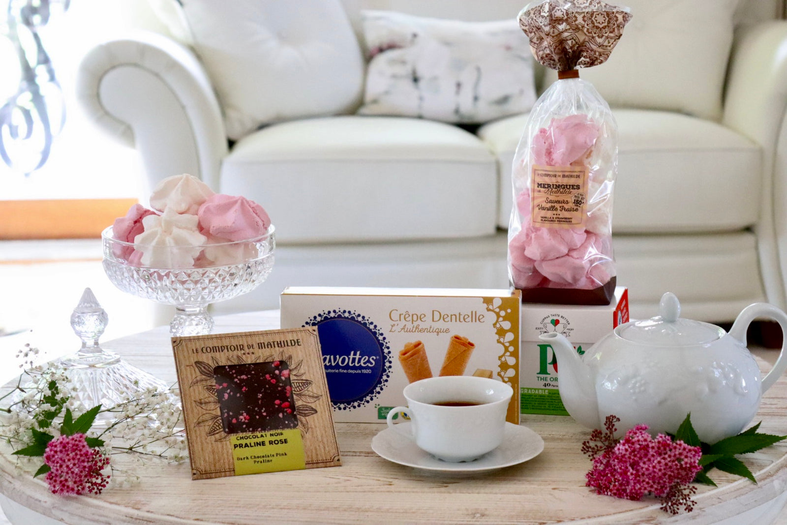 AFTERNOON TEA Delights Hamper